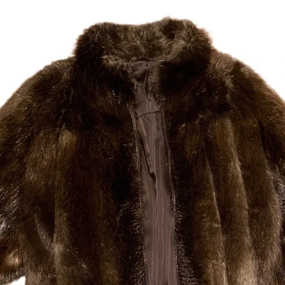 Classic Brown Teddy Fur Jacket - Women's Coat - Picture 4 of 7